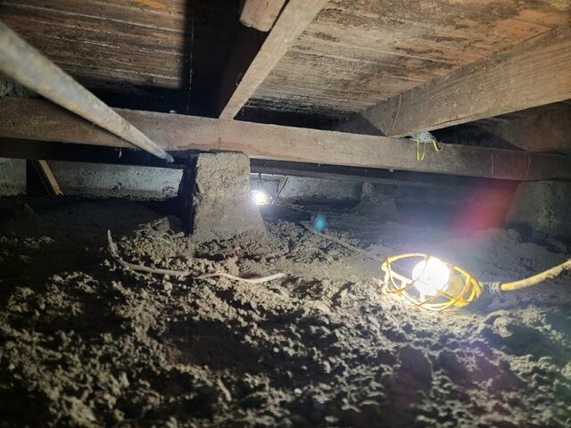 Before Picture Of Crawlspace #2