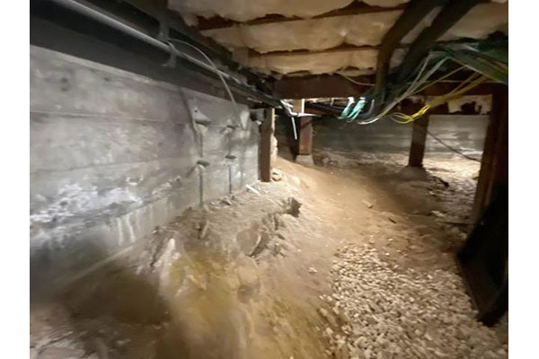Cleanspace Amp French Drains Crawlspace Before